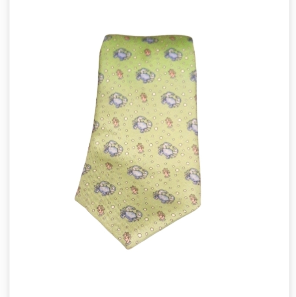 Vineyard Vines Green Tie with Crabs and Coral  58 x 3.5